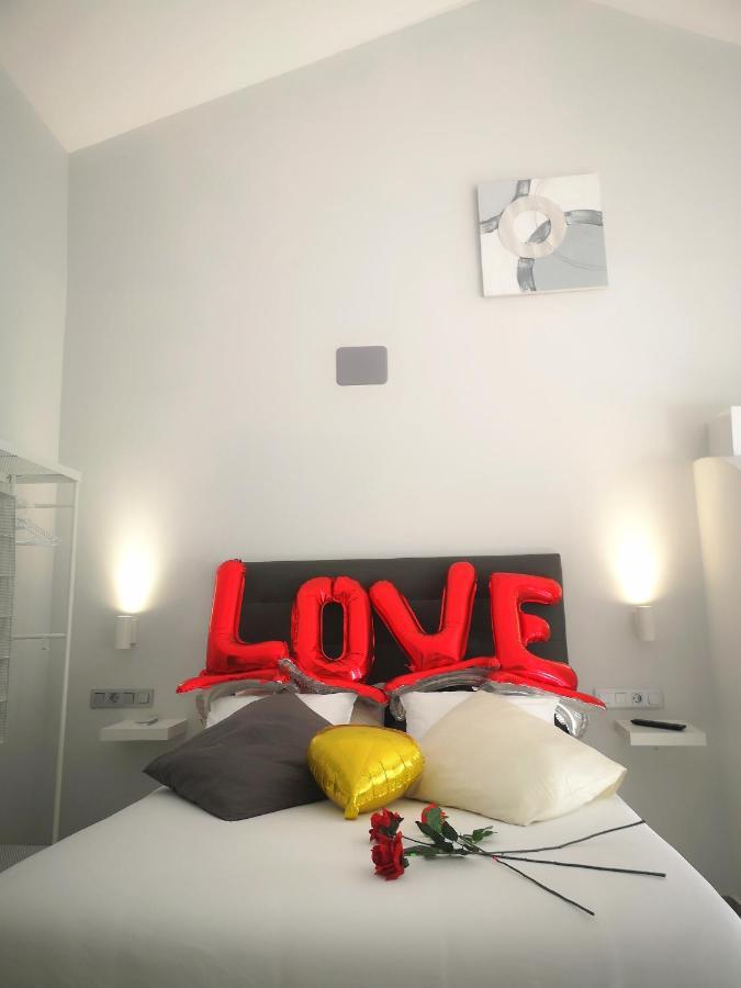 Eres Emerita "Apartamentos & Suites" Mérida Buitenkant foto