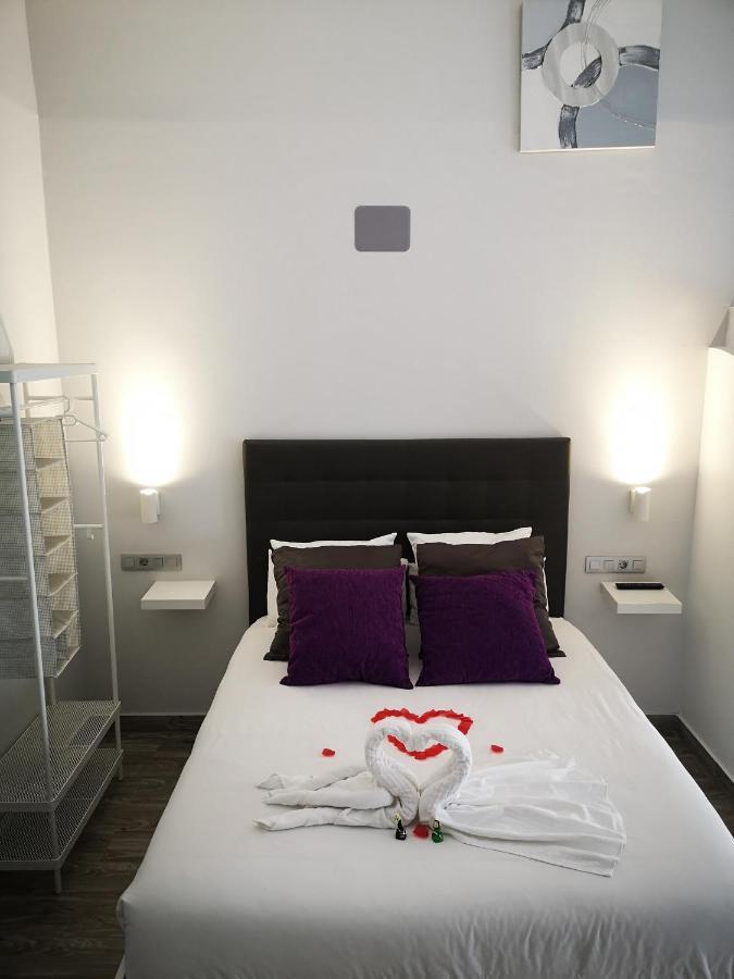 Eres Emerita "Apartamentos & Suites" Mérida Buitenkant foto