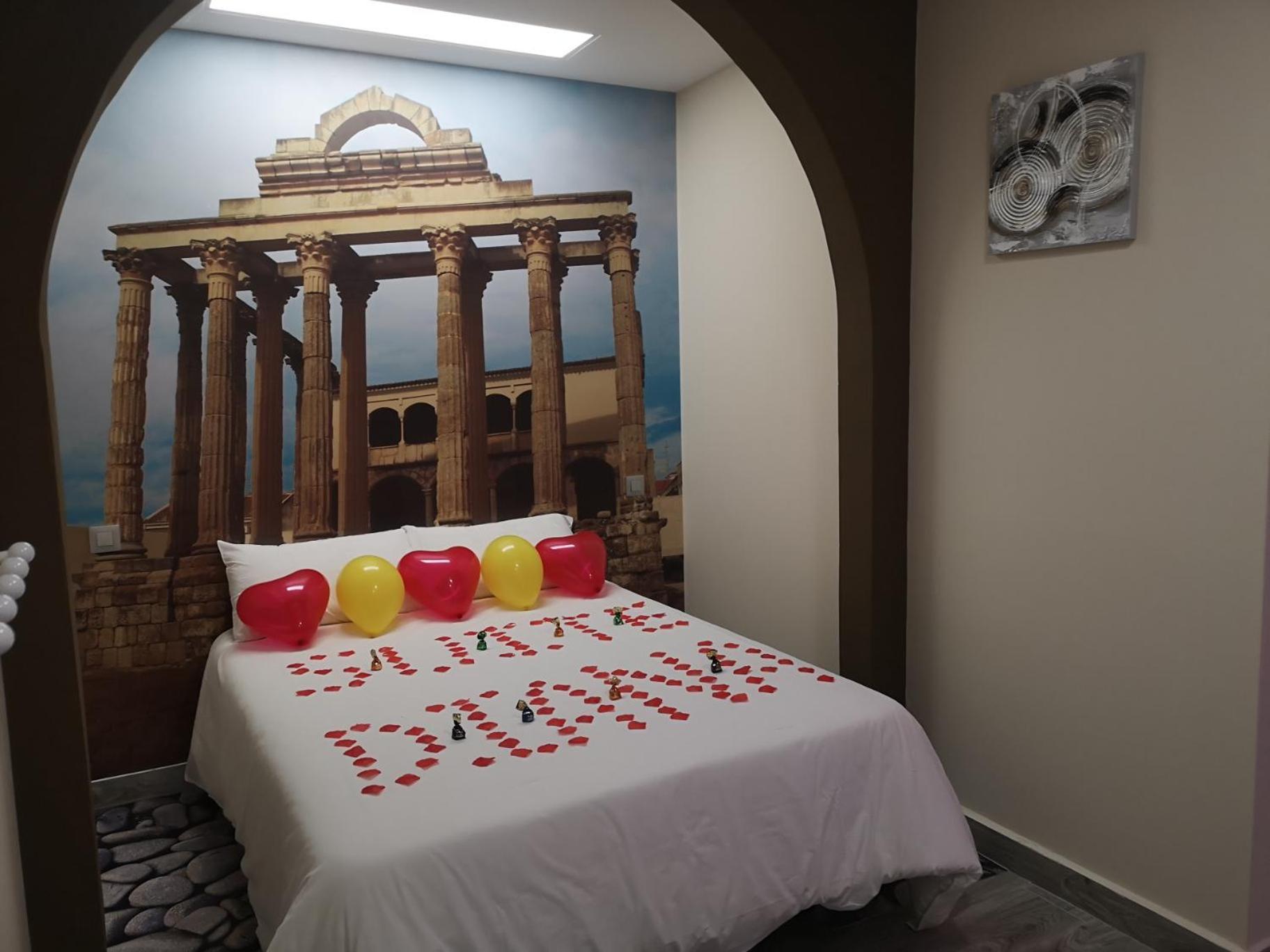 Eres Emerita "Apartamentos & Suites" Mérida Buitenkant foto
