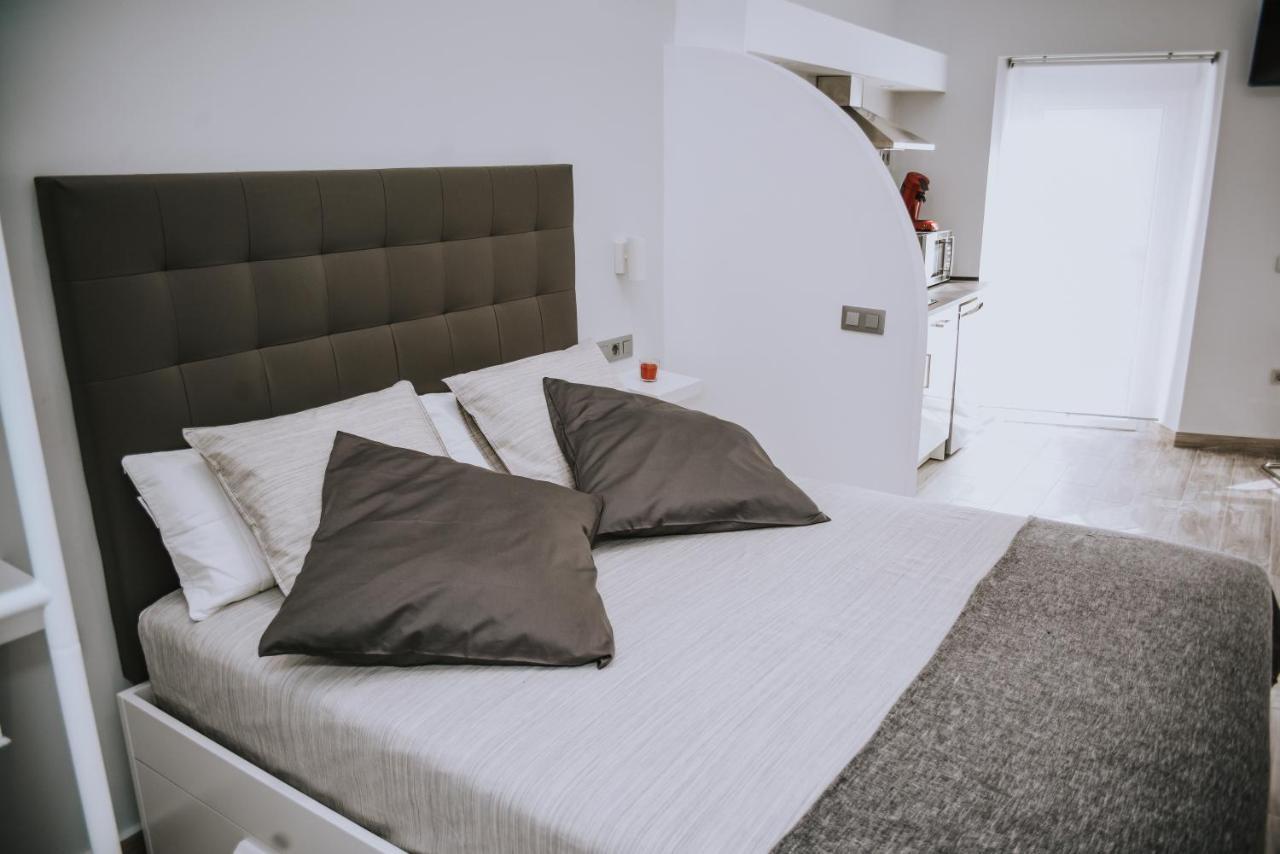 Eres Emerita "Apartamentos & Suites" Mérida Buitenkant foto