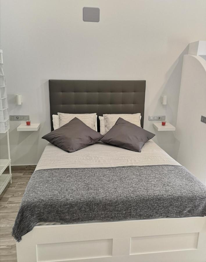 Eres Emerita "Apartamentos & Suites" Mérida Buitenkant foto